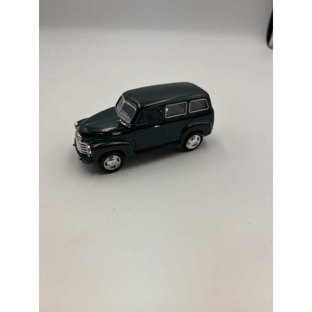 Kinsmart 1950 Chevrolet Suburban in Green Diecast 1/32 Scale Pull Back Power